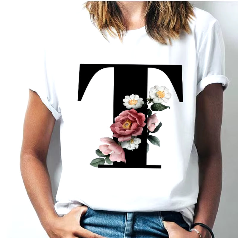 Camiseta Con Las 26 Letras Del Alfabeto De La a La Z Para Mujer, Combinación De Flores, Manga Corta, Tops Informales De Estilo Coreano, Envío Directo