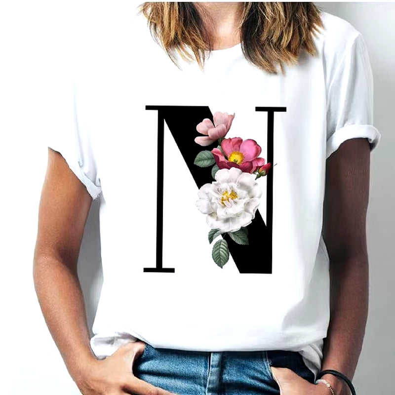 Camiseta Con Las 26 Letras Del Alfabeto De La a La Z Para Mujer, Combinación De Flores, Manga Corta, Tops Informales De Estilo Coreano, Envío Directo