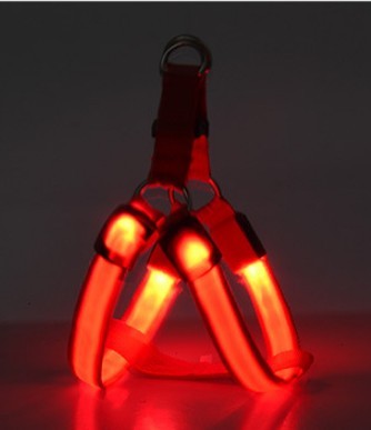 Arnés de Perro con Luz LED: Visibilidad Nocturna y Comodidad Total