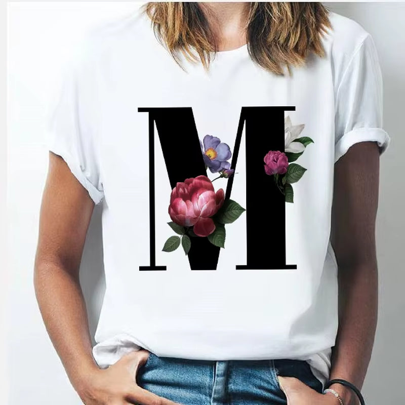 Camiseta Con Las 26 Letras Del Alfabeto De La a La Z Para Mujer, Combinación De Flores, Manga Corta, Tops Informales De Estilo Coreano, Envío Directo