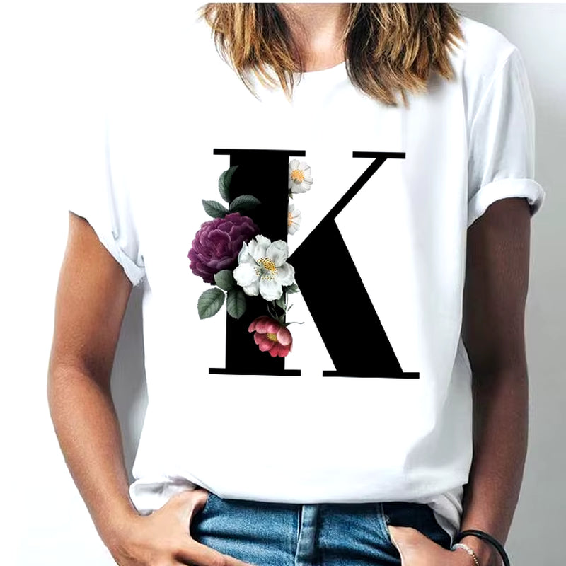 Camiseta Con Las 26 Letras Del Alfabeto De La a La Z Para Mujer, Combinación De Flores, Manga Corta, Tops Informales De Estilo Coreano, Envío Directo